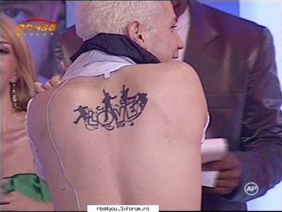 i wanna - ooook...bn k am agsit poza cu tatuaju' k am - Christian