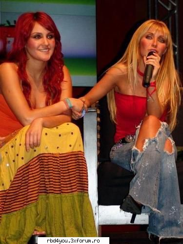 i wanna - vreau o poza in care dulce are o bentita - Dulce