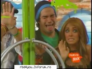 los A - anahi_rebelde - traume