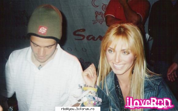 los A - anahi_rebelde - traume
