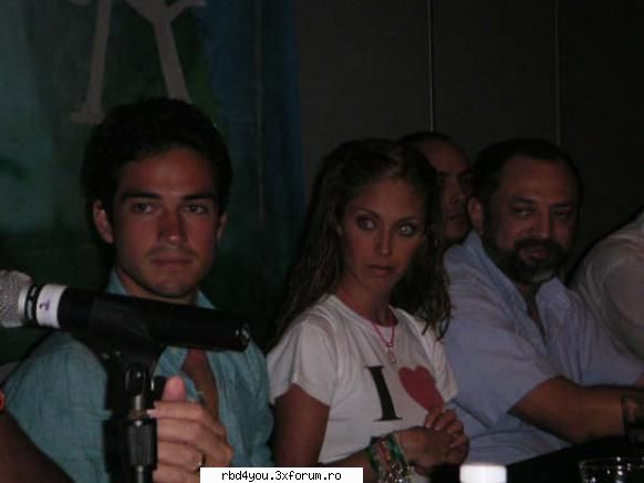 los A - anahi_rebelde - traume