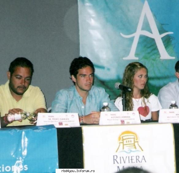 los A - anahi_rebelde - traume