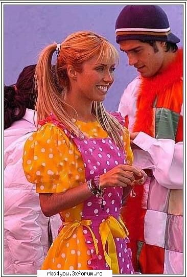 los A - anahi_rebelde - traume