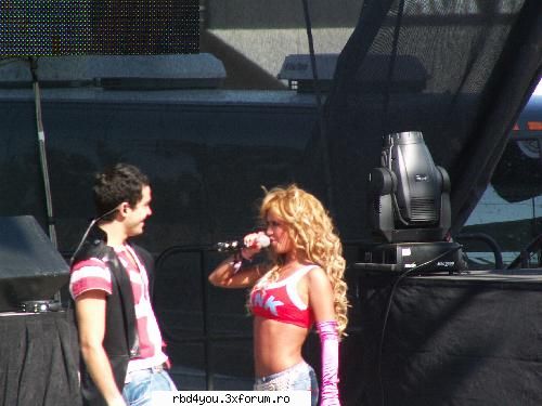 los A - anahi_rebelde - traume