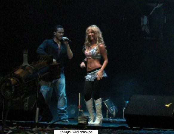 los A - anahi_rebelde - traume