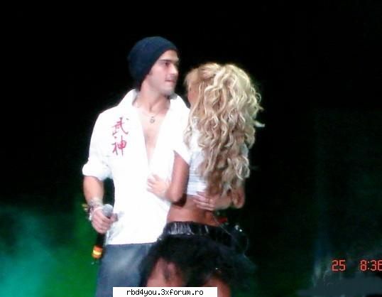 los A - anahi_rebelde - traume