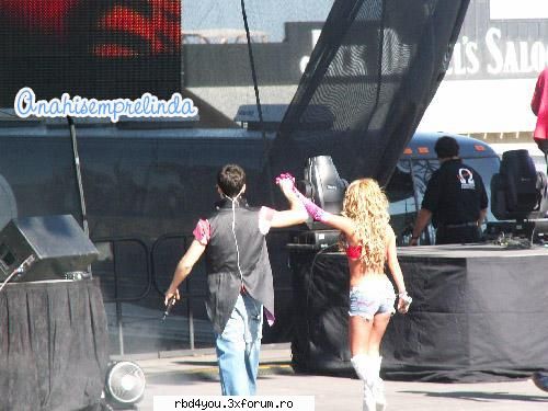 los A - anahi_rebelde - traume