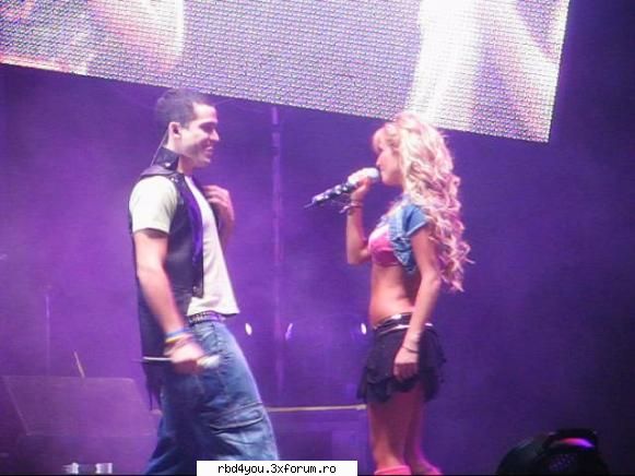 los A - anahi_rebelde - traume