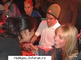 los A - anahi_rebelde - traume