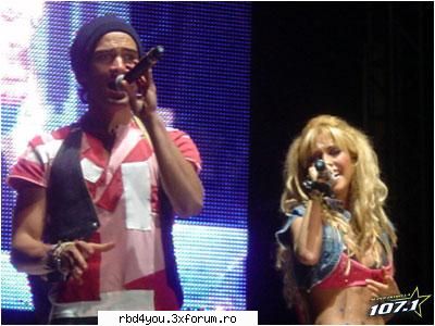 los A - anahi_rebelde - traume