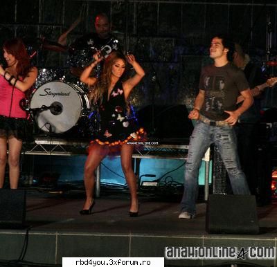 los A - anahi_rebelde - traume