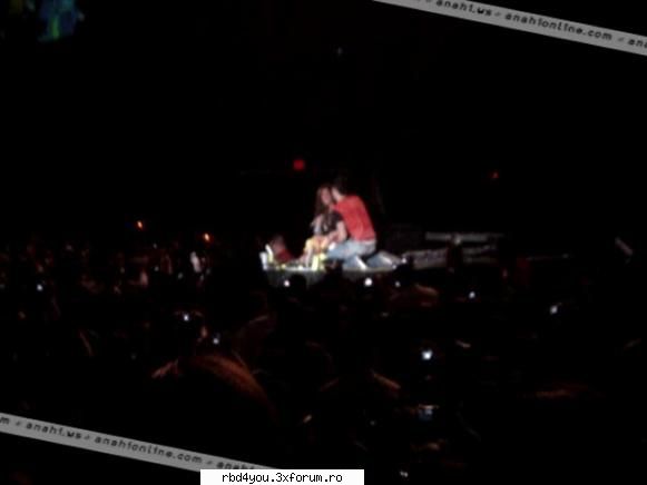 los A - anahi_rebelde - traume