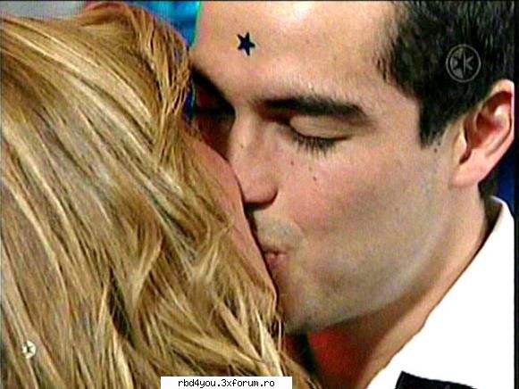 los A - anahi_rebelde - traume