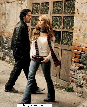 los A - anahi_rebelde - traume