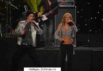 los A - anahi_rebelde - traume