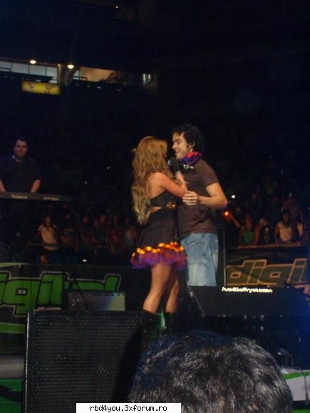 los A - anahi_rebelde - traume