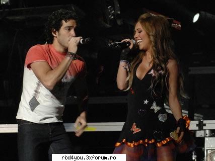 los A - anahi_rebelde - traume