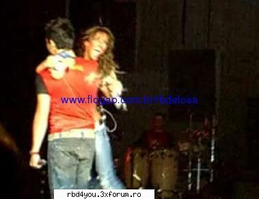 los A - anahi_rebelde - traume