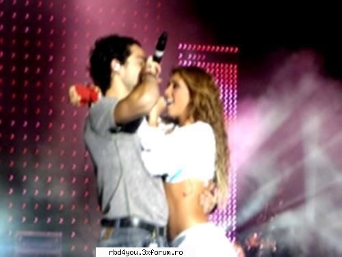 los A - anahi_rebelde - traume