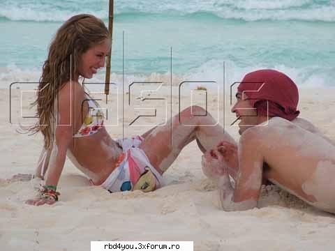 los A - anahi_rebelde - traume