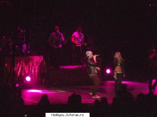 los A - anahi_rebelde - traume