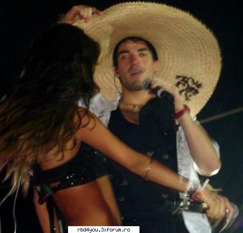 los A - anahi_rebelde - traume