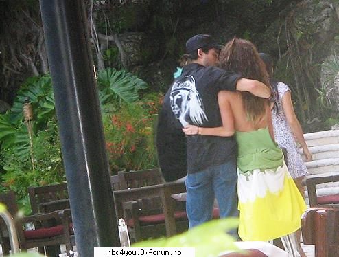 los A - anahi_rebelde - traume