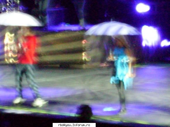 los A - anahi_rebelde - traume
