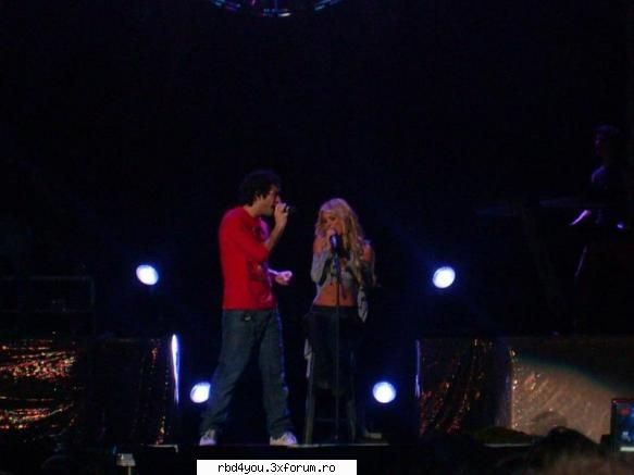 los A - anahi_rebelde - traume