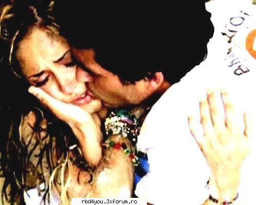 los A - anahi_rebelde - traume