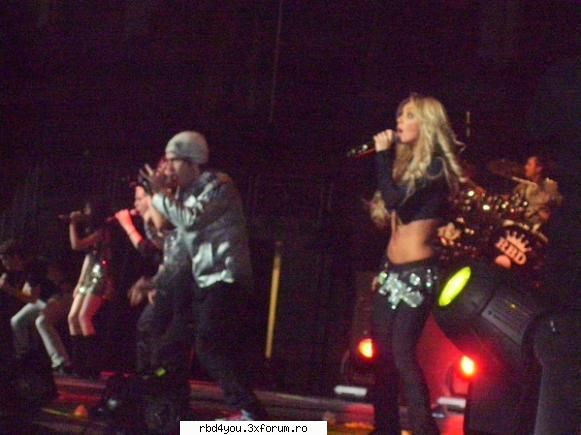 los A - anahi_rebelde - traume