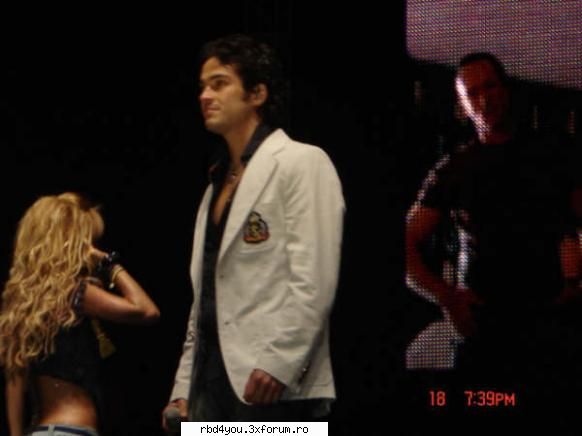 los A - anahi_rebelde - traume