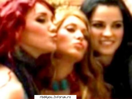 los princessas - anahi_rebelde - traume