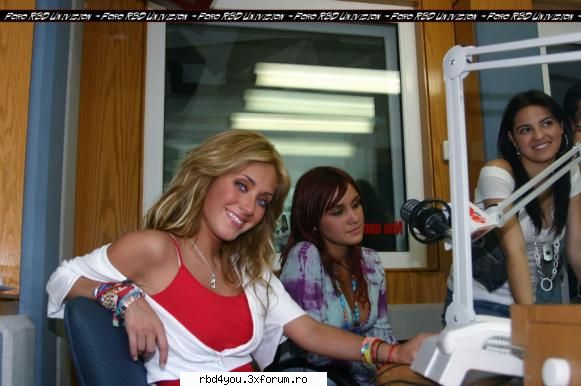 los princessas - anahi_rebelde - traume