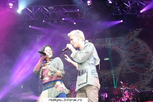 may y chris - hilary_vondy - traume