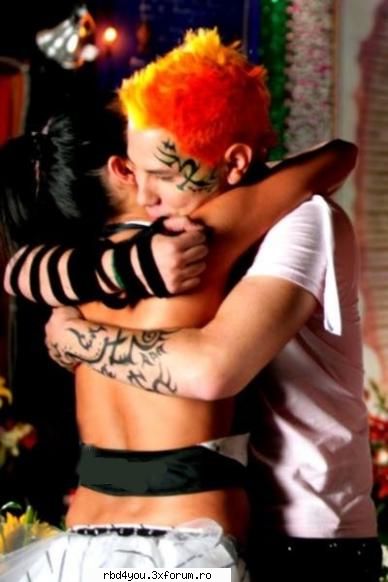 may y chris - hilary_vondy - traume