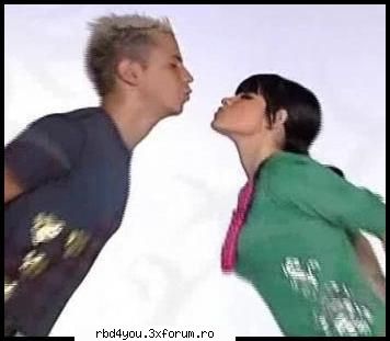 may y chris - hilary_vondy - traume