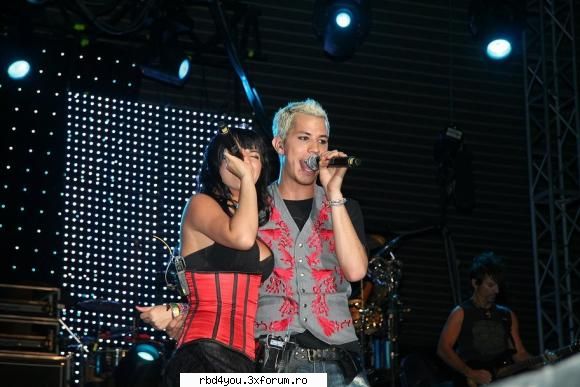 may y chris - hilary_vondy - traume