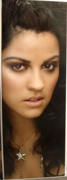 nyx cosmetics - dul_my_idolo - Maite