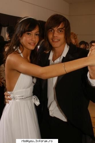 patito feo - anahi_rebelde - novele:* intra si filmele:*