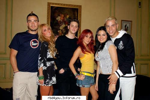 photos with rbd - perodn por que escridiendo en rumana y por que - english/espanol