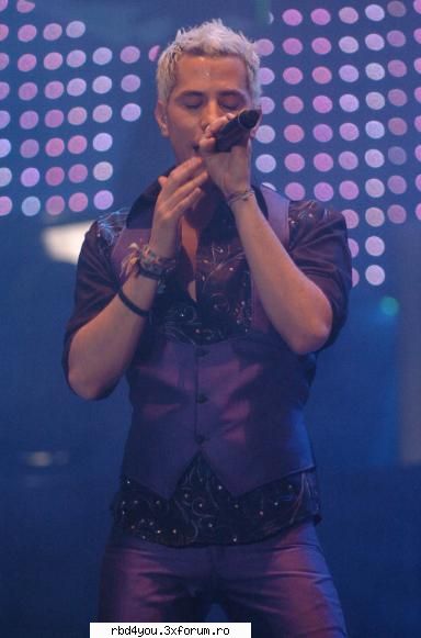 picz - hilary_vondy - Christian