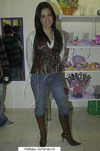 picz - hilary_vondy - Maite