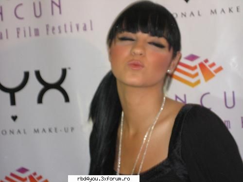 picz - hilary_vondy - Maite