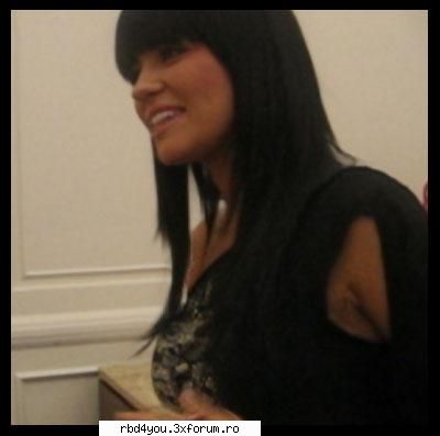 picz - hilary_vondy - Maite
