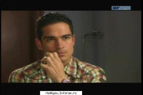 poncho - hilary_vondy - Rbd:La Familla