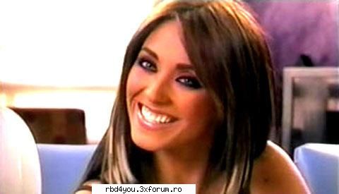 potzi sa o descri p ANNIE intr-un cuvant? - Fantastik...Regina...Mumoasa...nu am potut sa o - Anahi