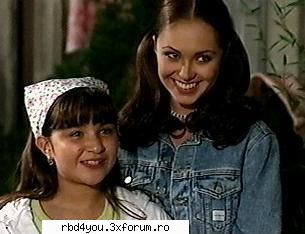poze cu anahi mika - hilary_vondy - Anahi