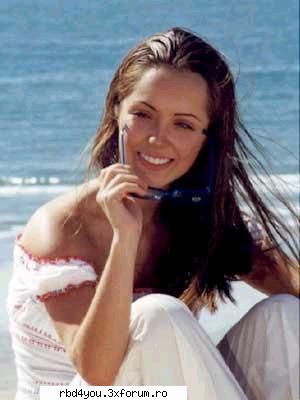 poze cu anahi mika - hilary_vondy - Anahi
