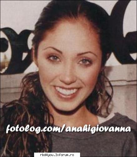 poze cu anahi mika - hilary_vondy - Anahi